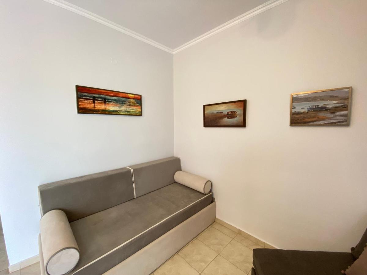 Caviro Apartamento Moúdhros Exterior foto